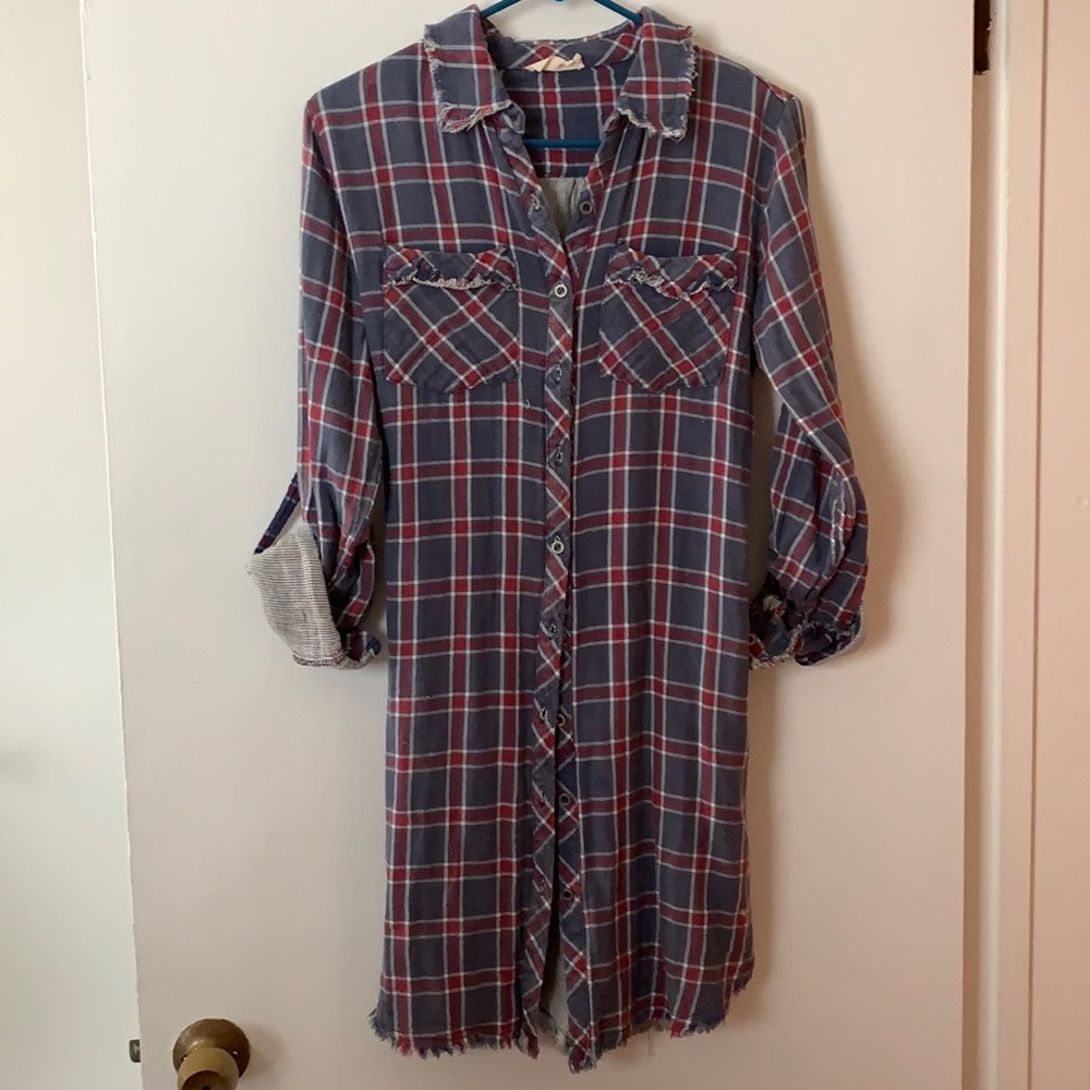 🚨 4 for $20 Hummingbird Flannel Tunic